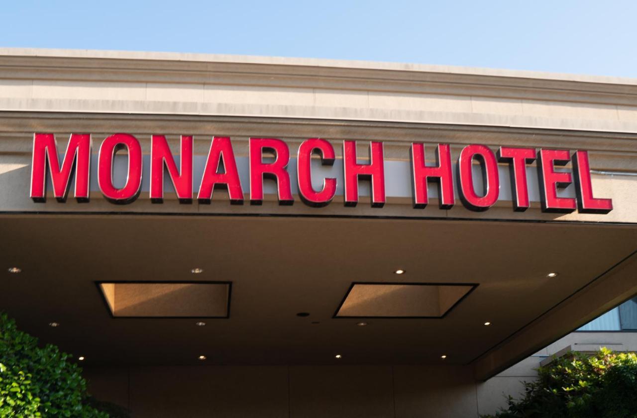 Monarch Hotel & Conference Center Clackamas Extérieur photo