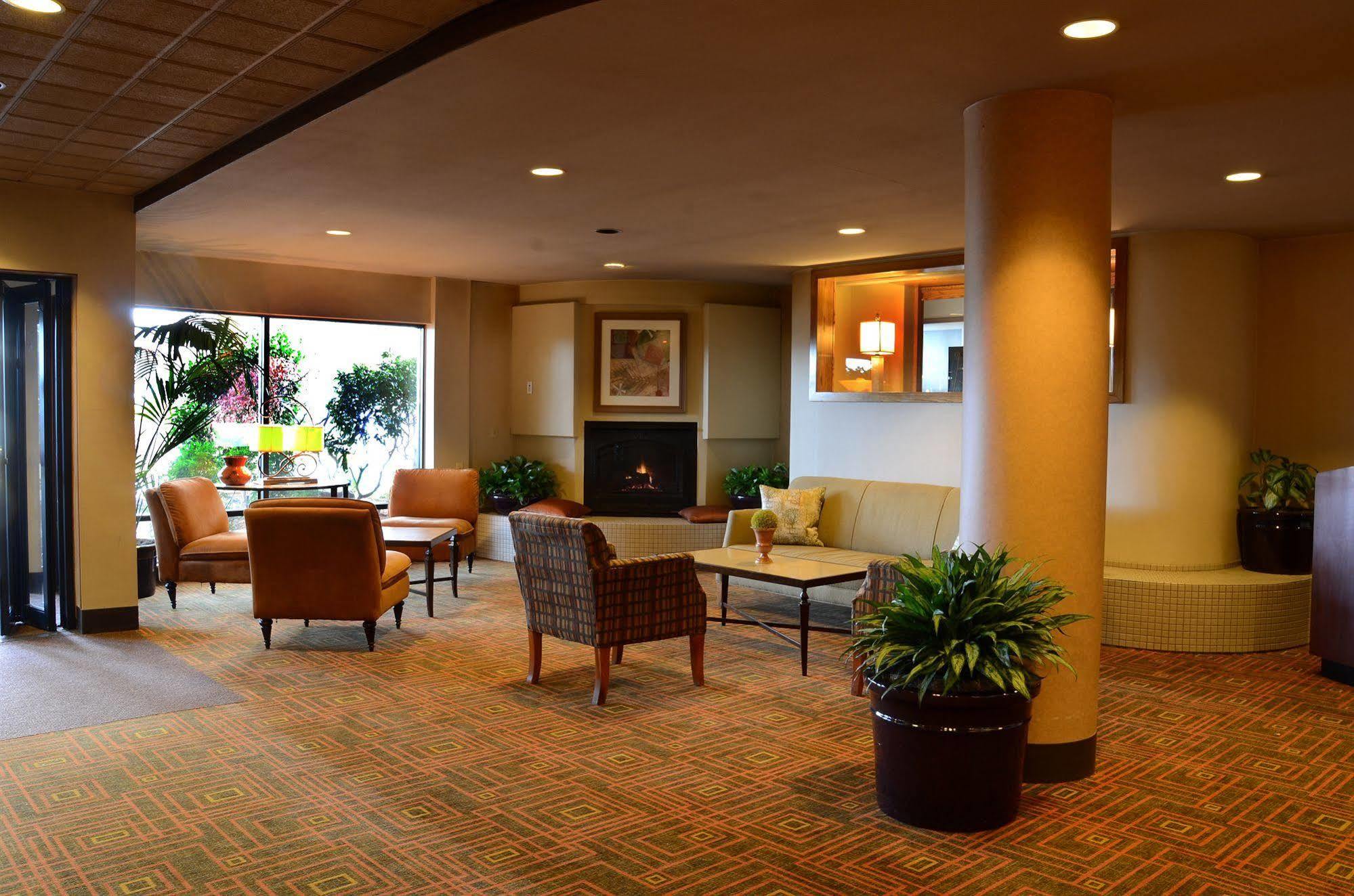 Monarch Hotel & Conference Center Clackamas Extérieur photo